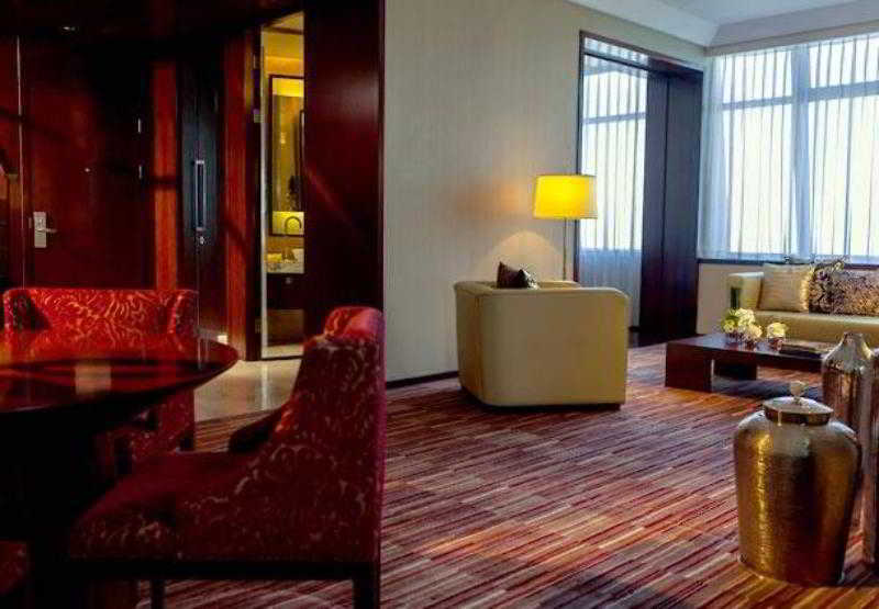 Renaissance Shanghai Zhongshan Park Hotel Phòng bức ảnh
