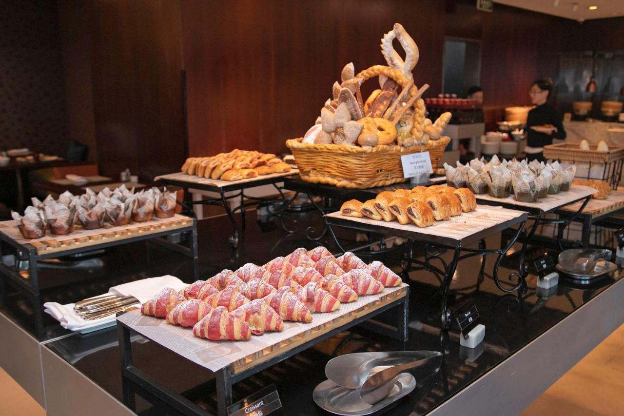 Renaissance Shanghai Zhongshan Park Hotel Ngoại thất bức ảnh